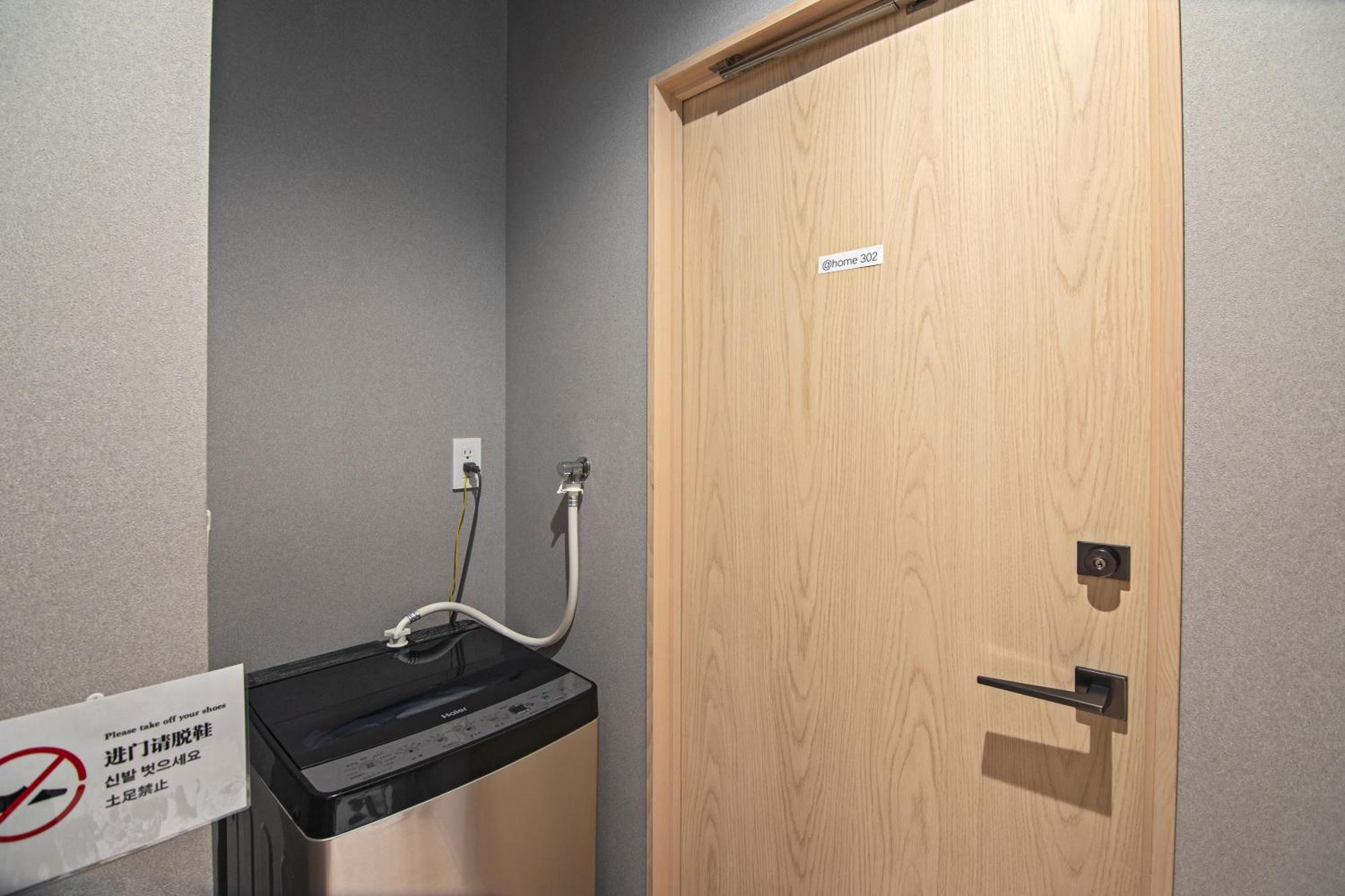 Home新町: Stylish New Near Shinsaibashi Apartamento Osaka