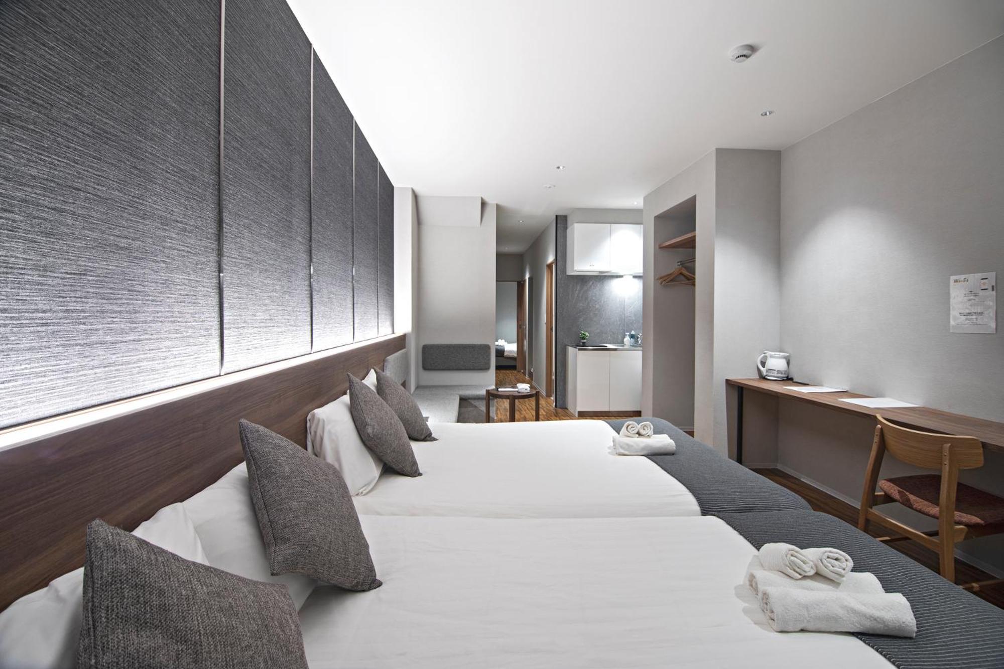 Apartamento Home新町: Stylish New Near Shinsaibashi *